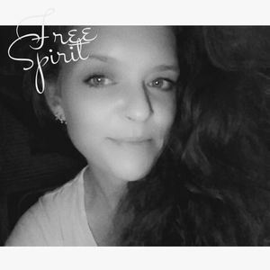 Meet your Posher, Christy